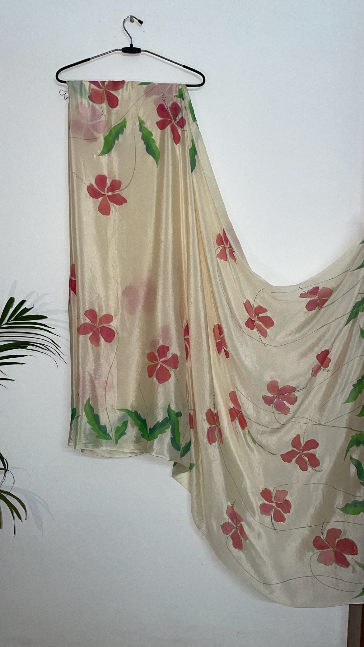 The Hibiscus Flower Saree