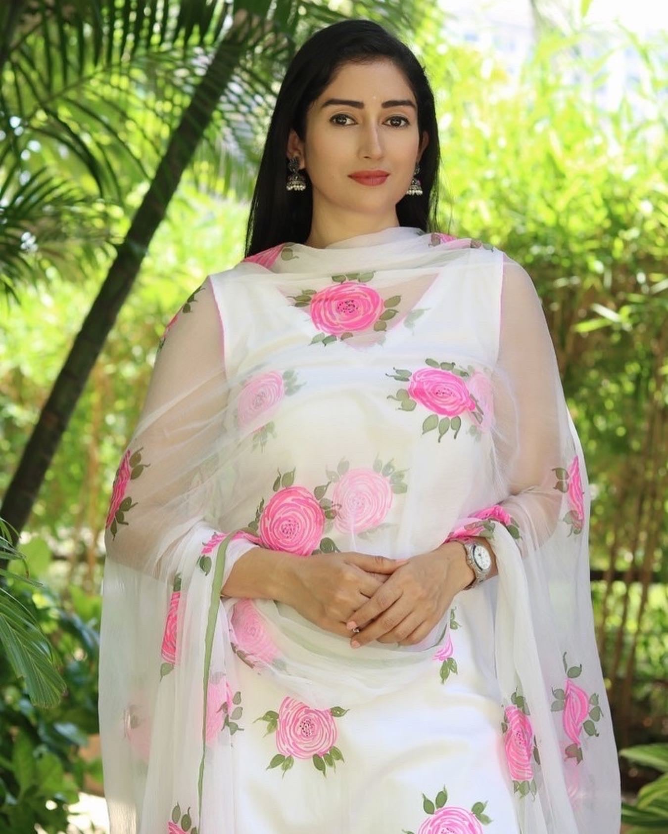 Roses Cotton Suit