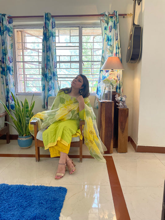 Sunflower Organza Dupatta