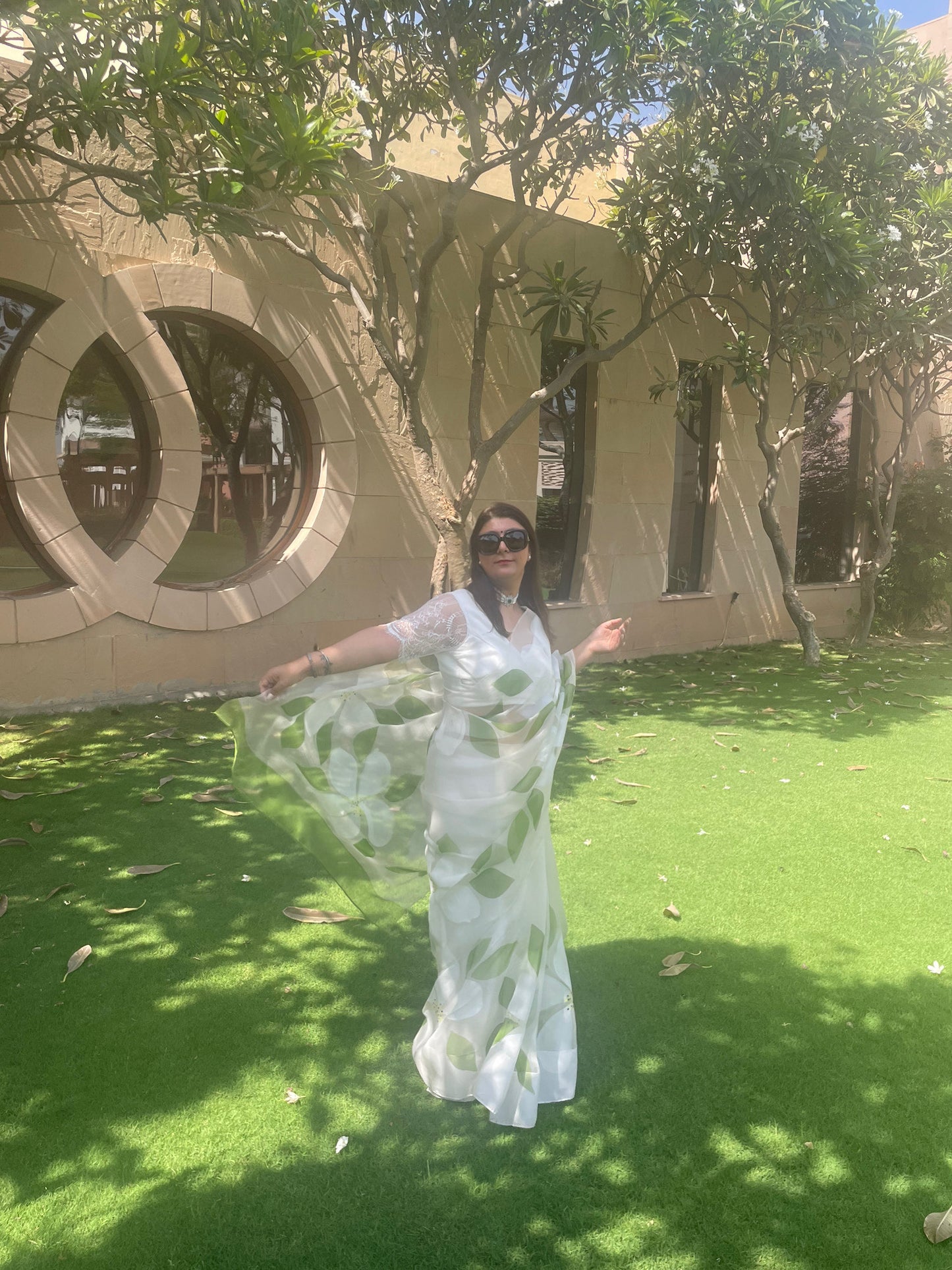 Big Hibiscus Organza Saree