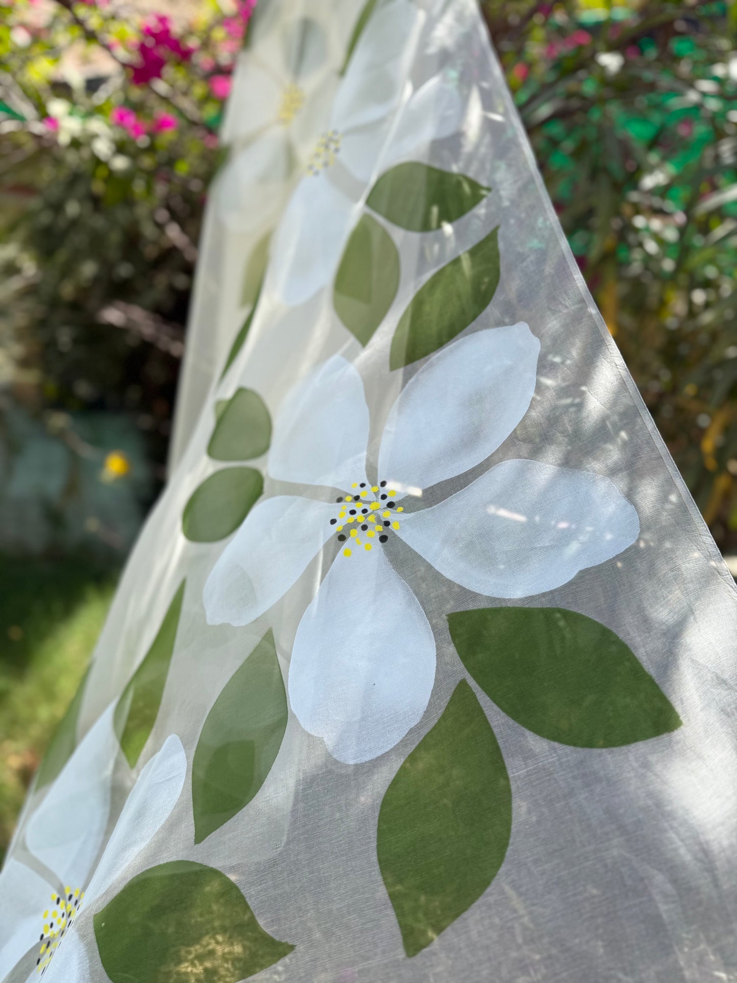 Big Hibiscus Organza Saree