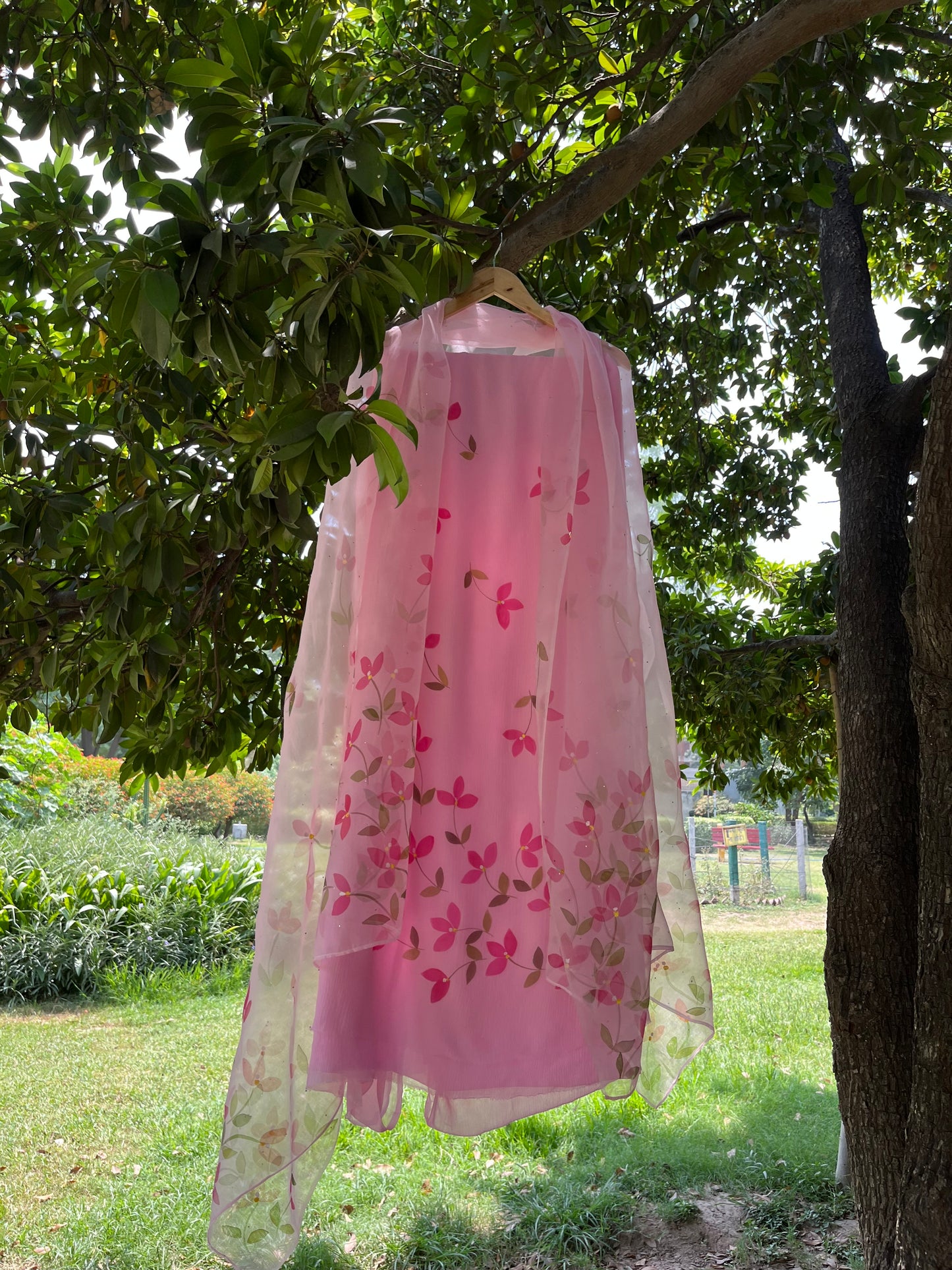 Pink Bougainvilleas Suit