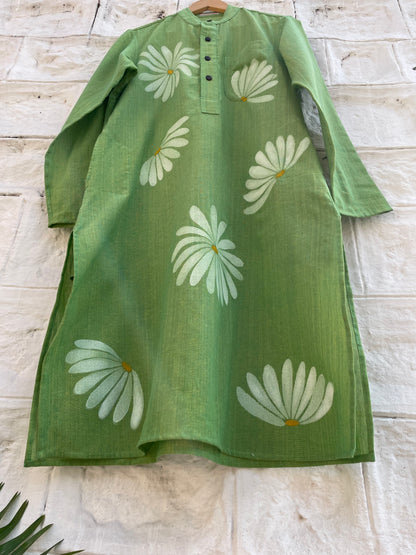 Daisy Kurta