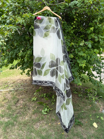Big Hibiscus Organza Saree