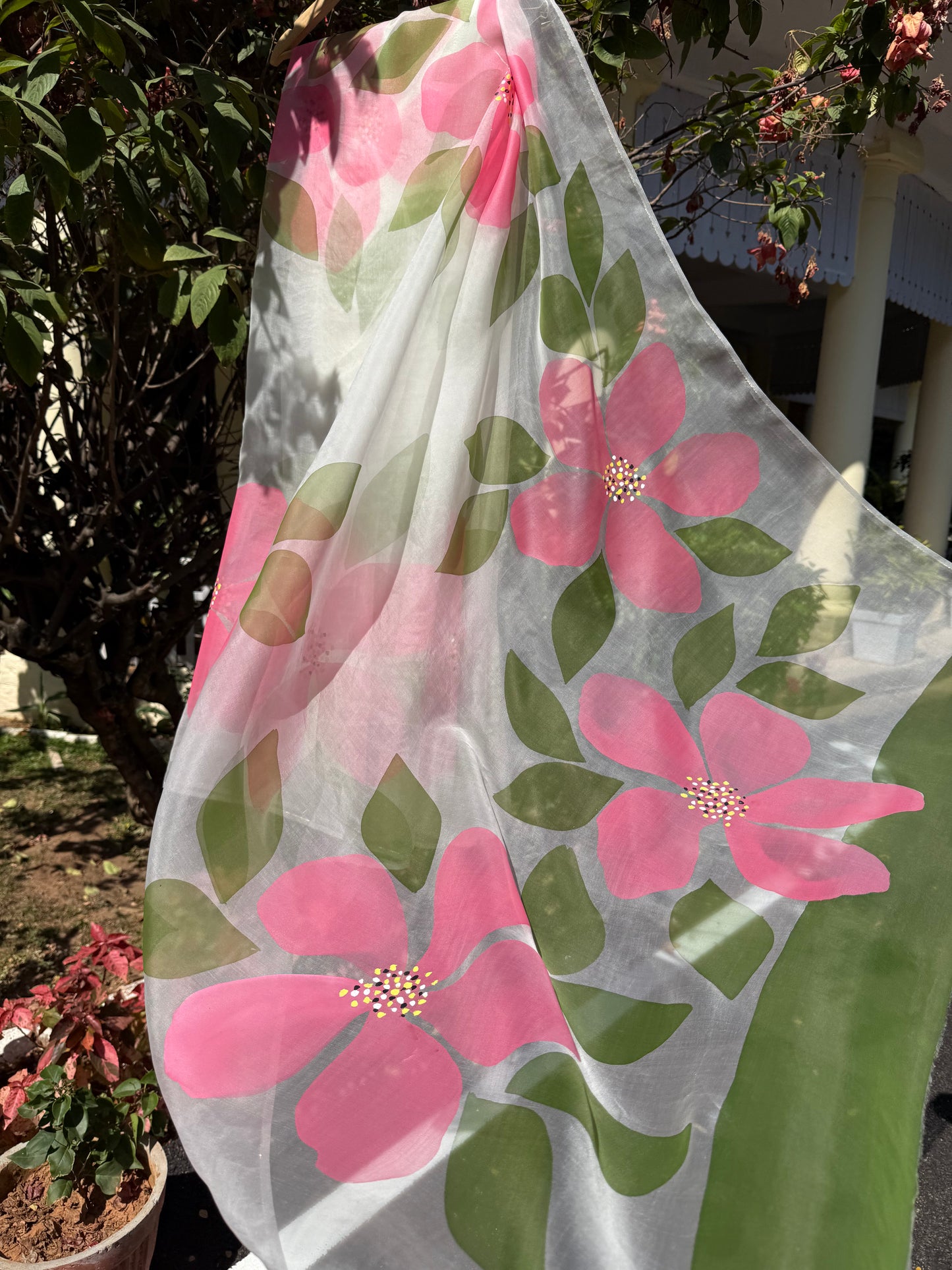 Big Hibiscus Organza Saree