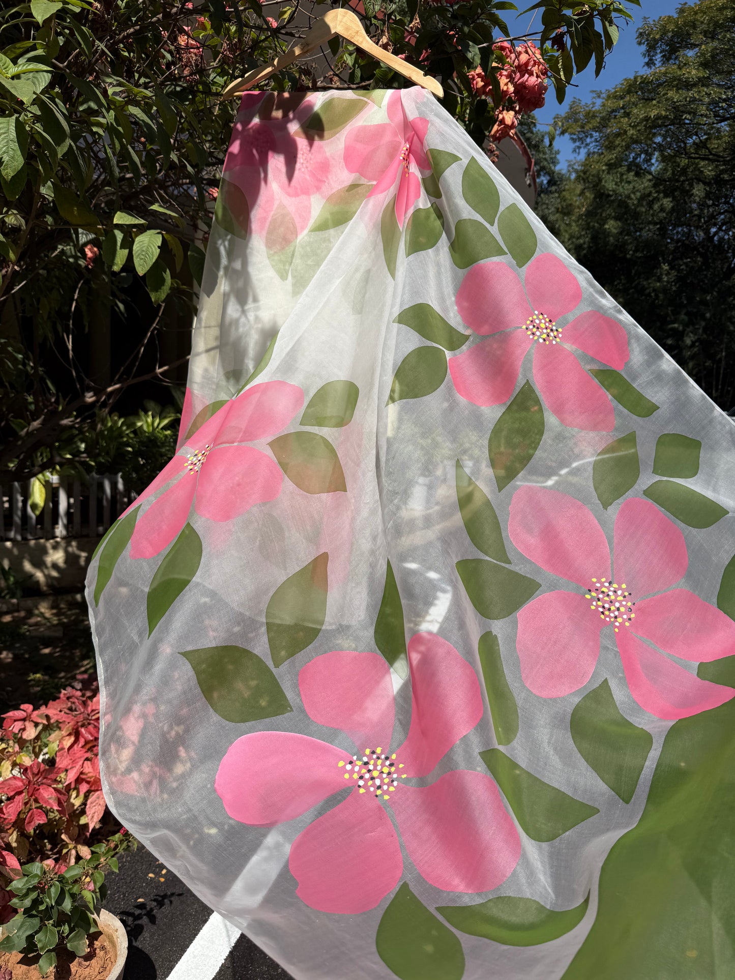 Big Hibiscus Organza Saree