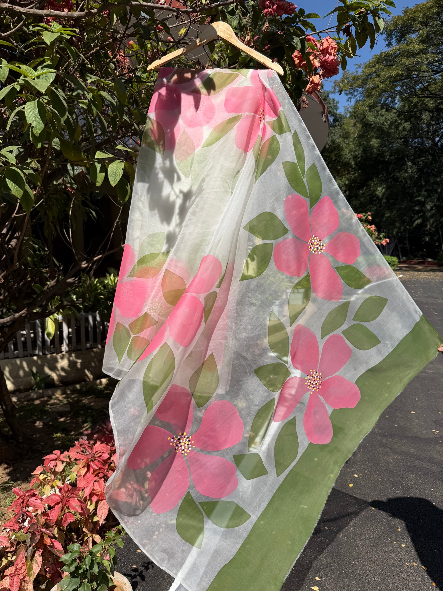 Big Hibiscus Organza Saree